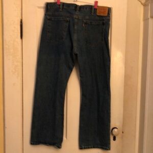 Men’s 38x30 Levi’s Medium Wash